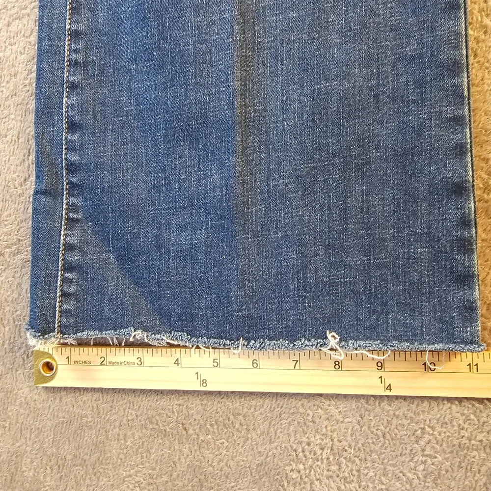 Judy Blue Control Top Flare Jeans 16W Medium Wash Raw Hem High‎ Rise - Picture 9 of 9